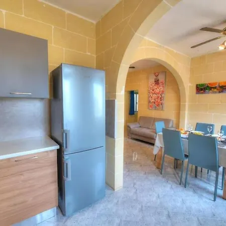 36, Serina Court - Marsalforn, Gozo - Malta Apartment *